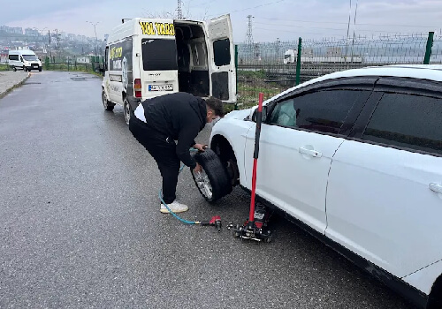 Oto Lastik Yol Yardım